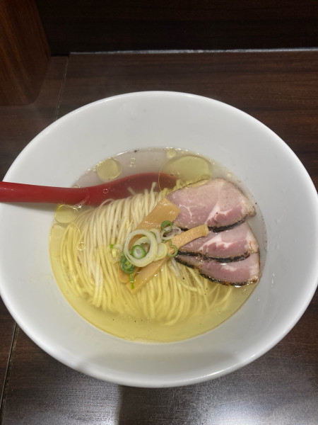 「中華そば塩」@寿製麺 よしかわ 西台駅前店の写真