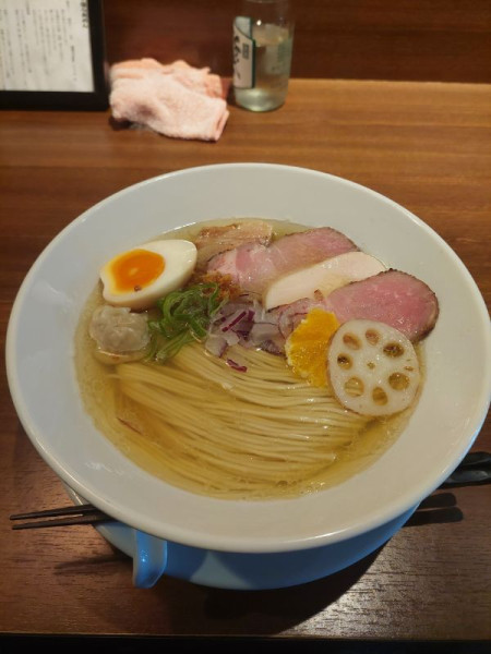 「特製塩らあめん」@らあめん あじるくの写真