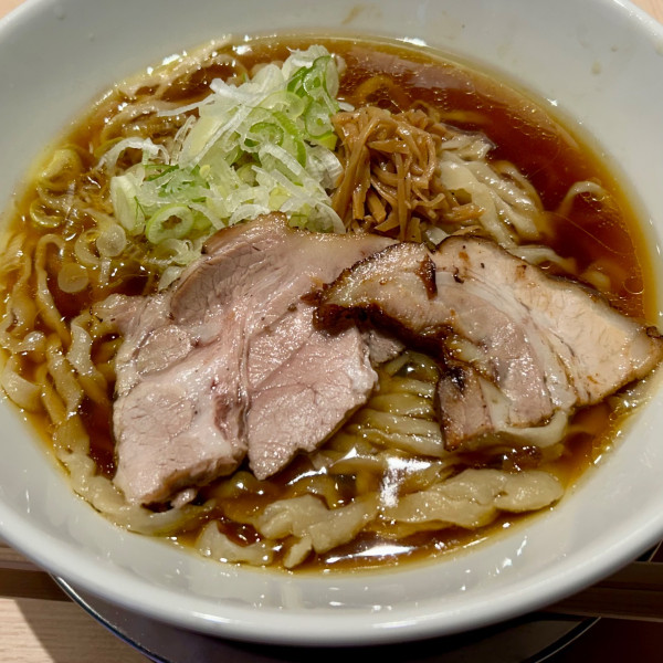 「醤油らーめん」@手打ちあさまの写真