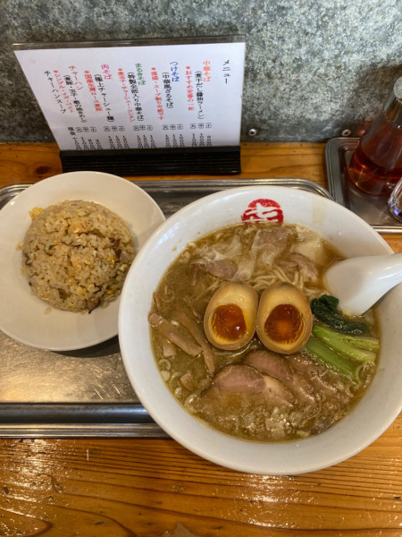 「まるきそば（小）チャーハン（小）」@中華そば まるきの写真