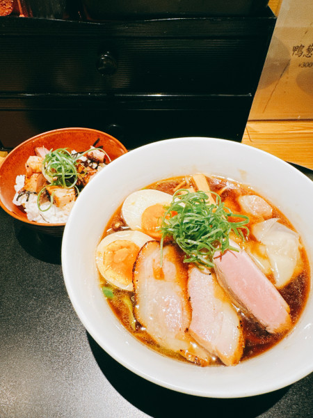 「全部のせ鴨だし中華そば」@鴨中華そば 楓の写真