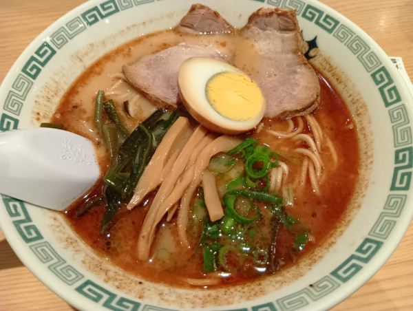 「桂花ラーメン　替玉（細麺）　赤マー油」@桂花ラーメン 末広店の写真