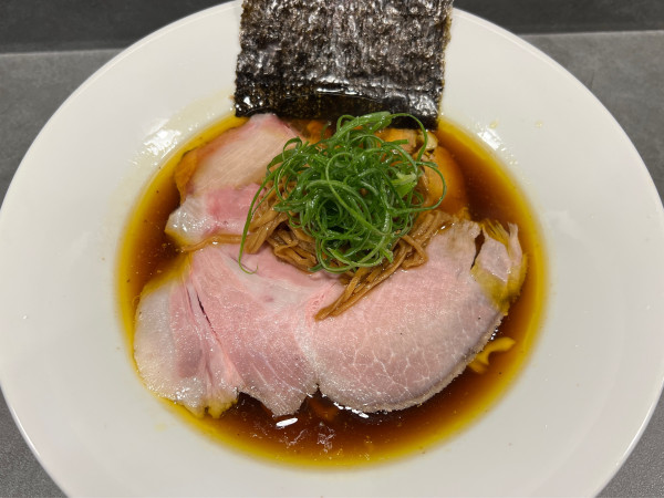 「醤油らぁ麺」@Ramen Aoの写真