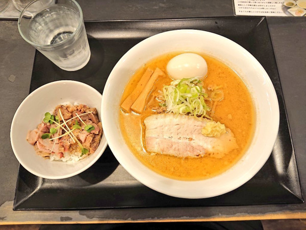「【限定】札幌味噌ラーメン＋味玉、など」@らぁ麺 やまぐちの写真