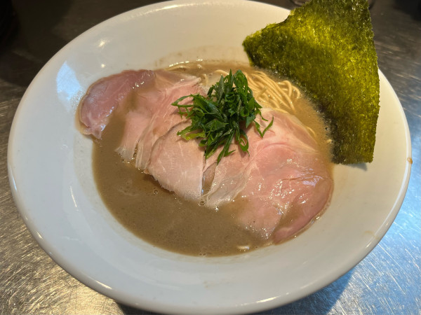 「焙煎濃厚煮干+和え玉」@さんじの写真