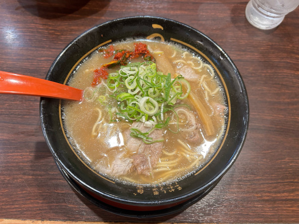 「特製ラーメン　690円」@うま屋ラーメン 岐阜柳津店の写真