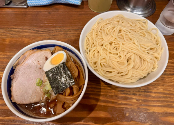 「もりチャーシュー+中盛」@東池袋大勝軒 本店の写真