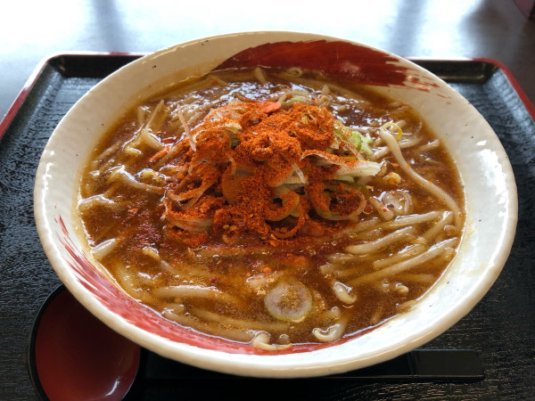 「レッドスパイスもやしそば」@緑水亭の写真