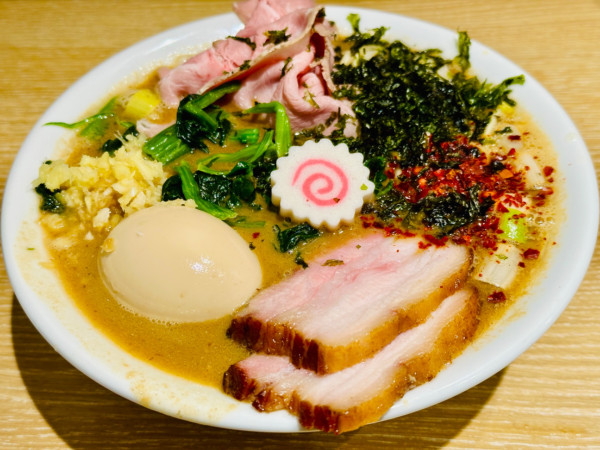「【限定】特製濃厚長岡生姜醤油ラーメンリスペクト【1400円】」@一番だしラーメン しんせんの写真