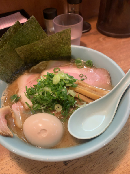 「濃厚魚介豚骨大盛り」@麺匠うえ田の写真