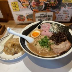 白長浜＋無料チャーハン　860円