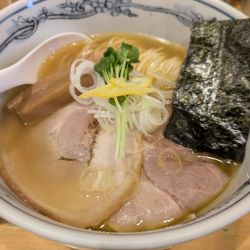 塩らーめん(950円)