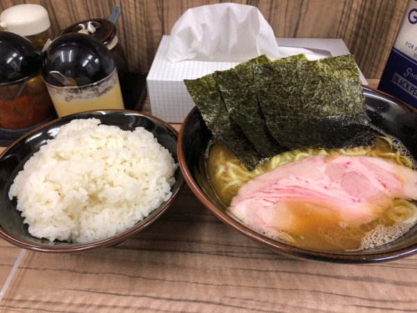 「ラーメン 並」@横浜家系ラーメン武蔵家 松戸店の写真