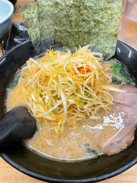 「ラーメン ネギ」@せい家 三鷹店の写真