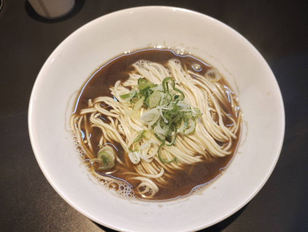 「10種の純煮干ソバ」@煮干乱舞の写真