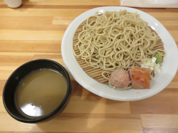 「鶏つけそば（850円）」@博多水炊きらーめん うかんむりの写真