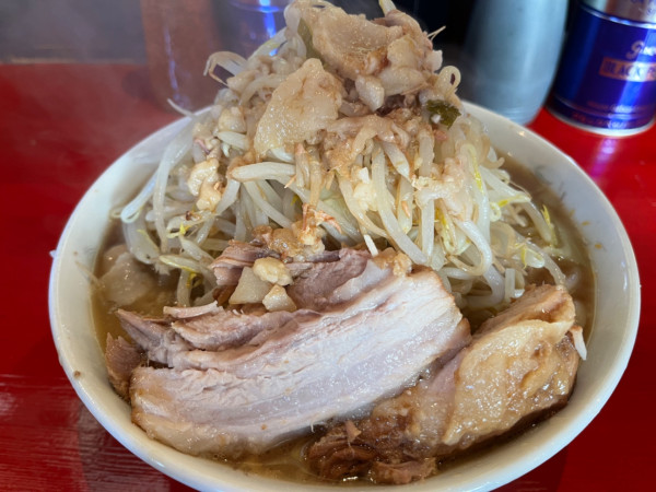 「小ラーメン（野菜マシ、脂、カラメ）：1000円」@ラーメン二郎 会津若松駅前店の写真
