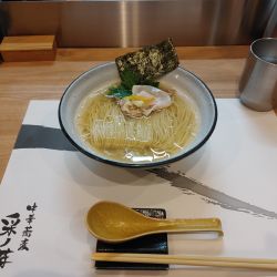 塩ラーメン　1050円