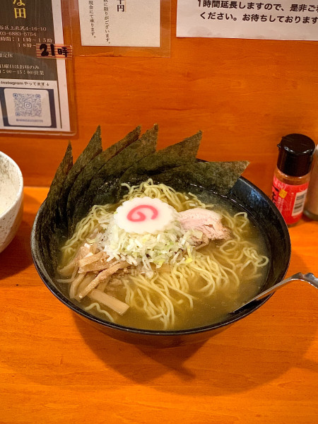 「鶏煮干し塩そば」@中華そば はな田の写真