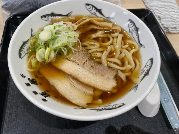 「津軽煮干ラーメン（手打ち麺）850円」@長尾中華そば 大船店の写真