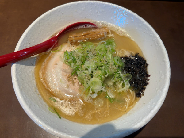 「能登の塩そば」@中華そば 響の写真