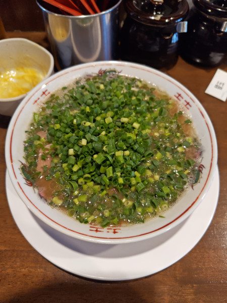 「豚骨ラーメン(ﾊﾞﾘｶﾀ)+ﾁｬｰｼｭｰ+ﾈｷﾞ+替玉」@ラーメン池田の写真