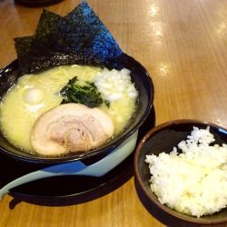 感謝祭ラーメン塩(並)＋ライス【11月3日限定価格500円】