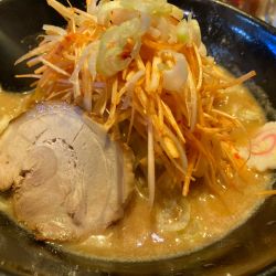 ネギ辛みそラーメン