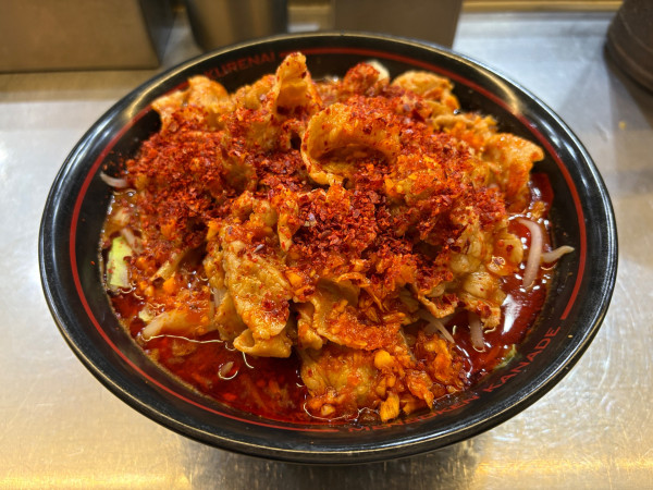 「鬼紅らーめん バラ肉ダブル」@麺創研 紅 国分寺の写真