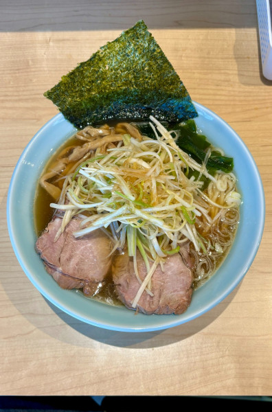 「醤油ネギラーメン（950）」@らーめん 汐見軒の写真