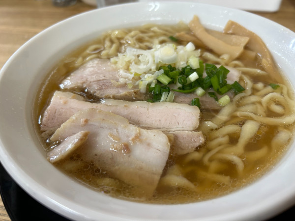 「佐野ラーメン　800円」@青竹手打ち佐野らーめん 晴れる屋の写真