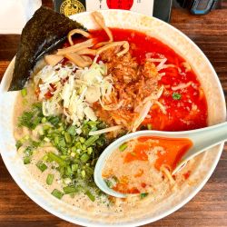 辛ホルモン味噌ラーメン