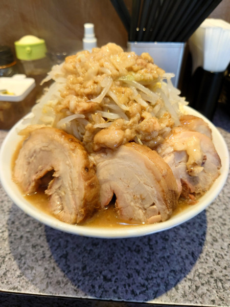 「MIXラーメン中  豚マシ3   全マシ」@ラーメン宮郎の写真