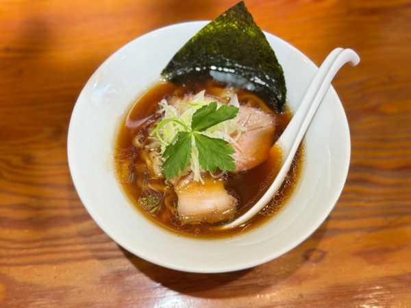 「手揉中華そば(醤油)500円(有料試食会価格)＋無料和え玉塩」@麺や晴心の写真