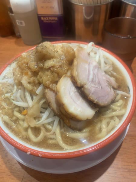 「らーめん300㌘豚3枚油マシ」@らーめん バリ男 行徳店の写真