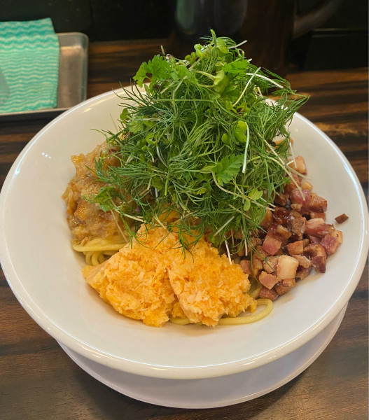 「[限定]エビの濃厚まぜそば アヒージョ仕立て¥1300」@稲荷屋の写真