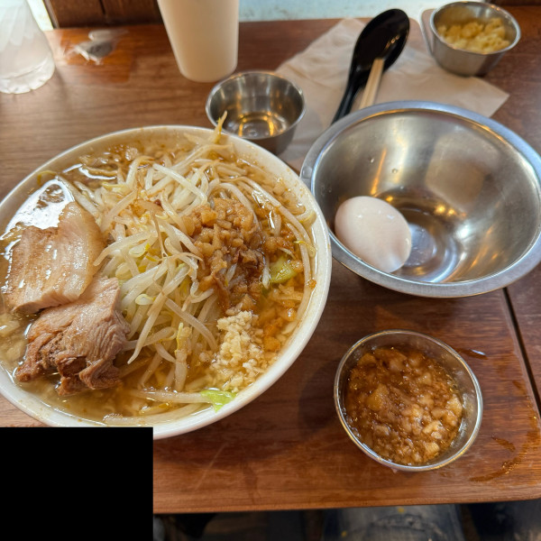 「【ラーメン】麺量200g」@ラーメン荘 歴史を刻め 新栄店の写真