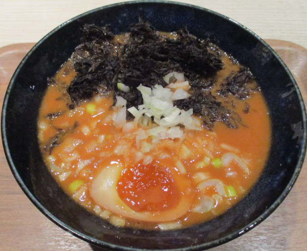 「ウニラーメン＋味玉　1250円」@uniRAの写真