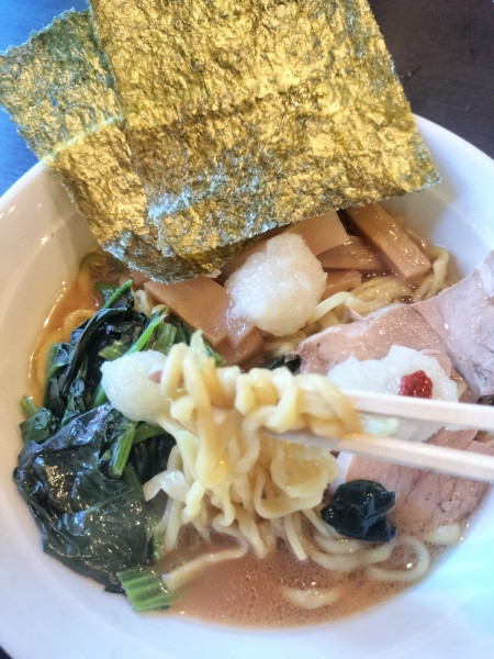 「ラーメン メンマ増し」@横浜家系ラーメン おか家の写真