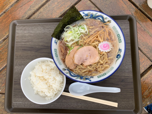 「中華そば」@舎鈴 酒々井プレミアムアウトレット店の写真
