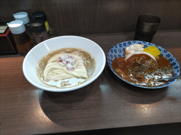 「朝限定セット」@Noodle&Spice curry 今日の1番の写真