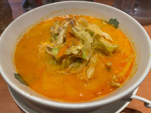 「モツ野菜ラーメン」@日高屋 江古田南口店の写真