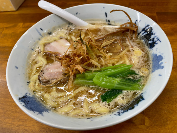 「鰹らーめん」@Made in Tokyo らーめん松の写真