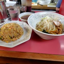セット(油そば、みそチャーハン)¥1000