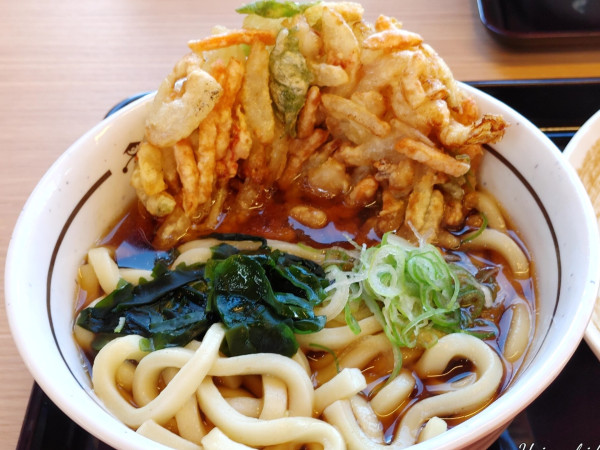 「天ぷらうどん（590円）」@山田うどん食堂 鴻巣吹上店の写真