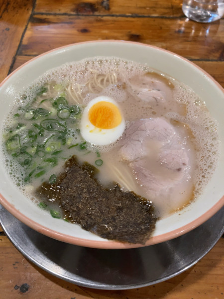「ラーメン」@大砲ラーメン 長門石店の写真