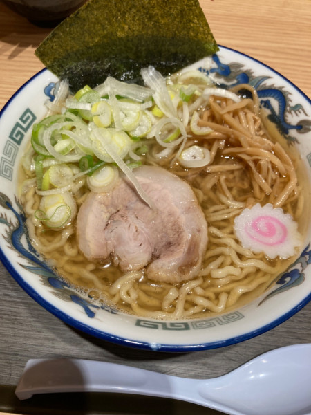 「ラーメン¥790」@舎鈴 KITTE大阪店の写真