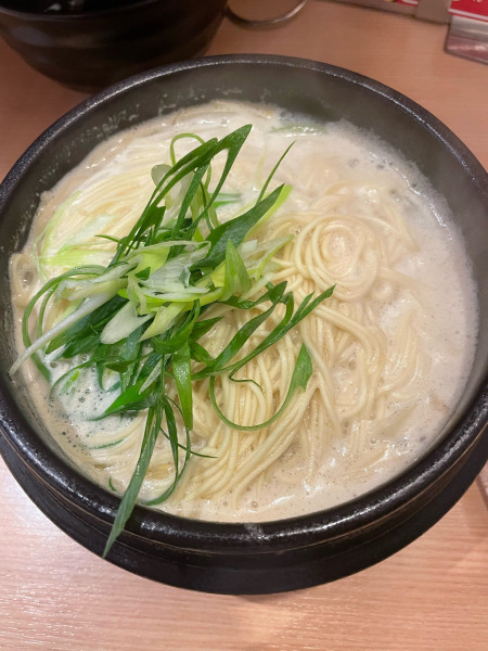 「ホルモンらーめん」@ホルモンらーめん 8910 白寿 赤坂店の写真