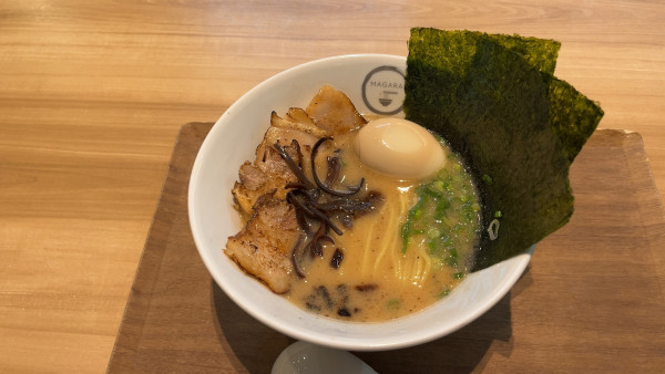「魚介豚骨ラーメン」@MAGARAの写真