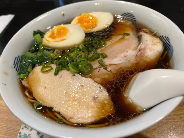 「醤油ラーメン煮卵選挙割」@らぁめん紺屋の写真